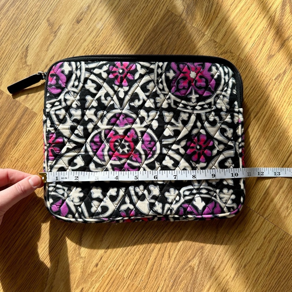 Vera Bradley Black and Pink Quilted Tablet Pouch - Picture 4 of 5